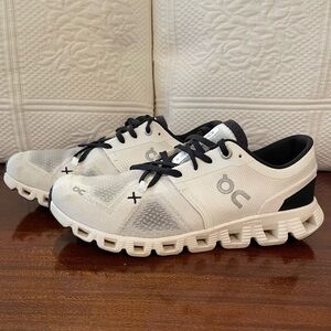 On Cloud X 3 Running Shoes Athletic Sneakers White/Cream/Black Women 6.5